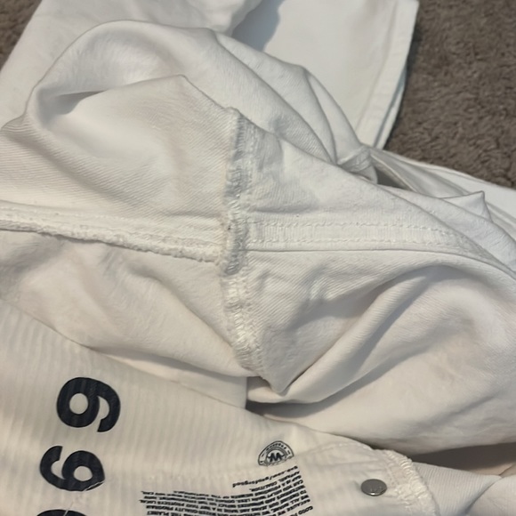 Gap like new condition white pants - Picture 6 of 8